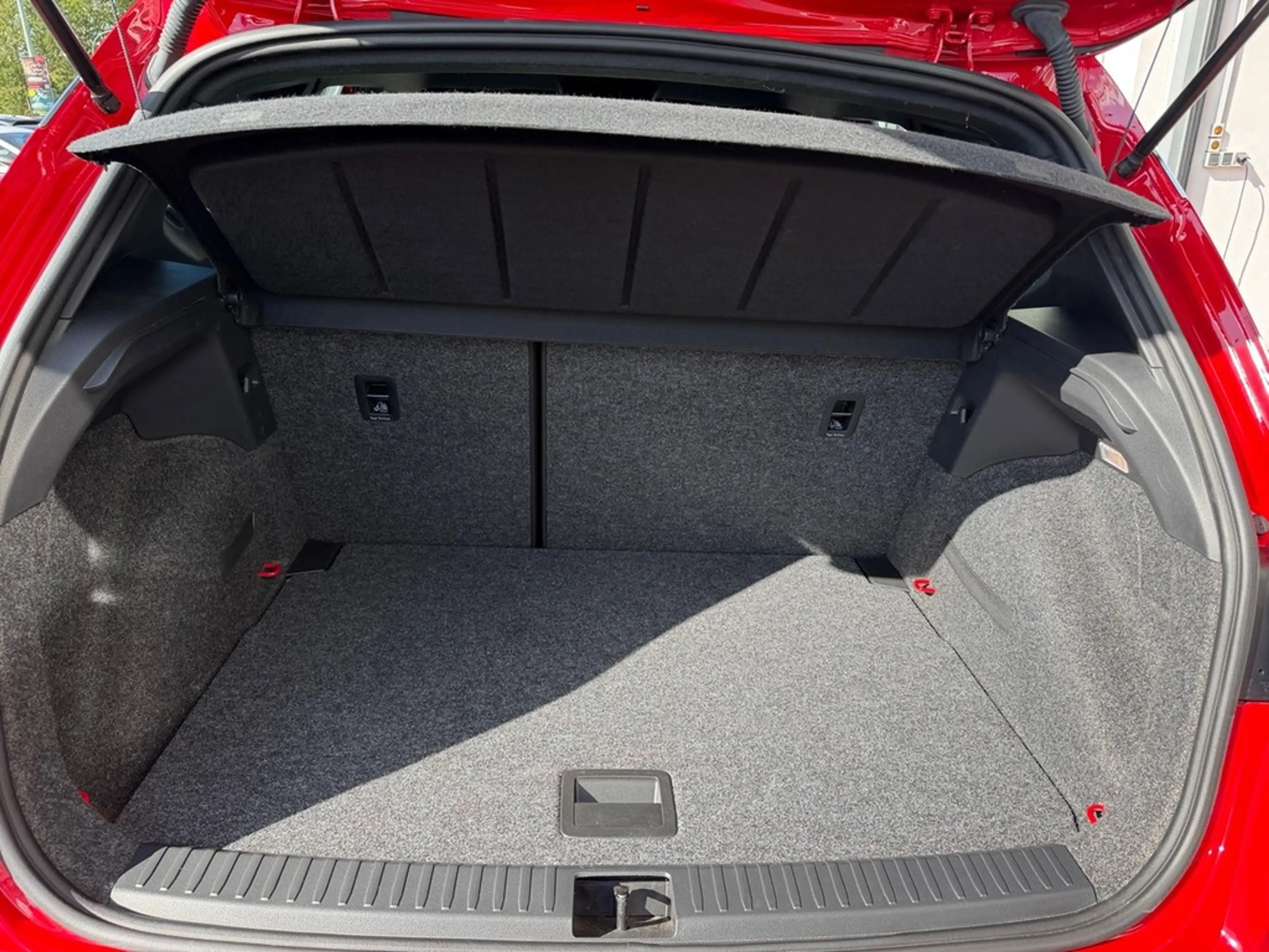 SEAT Arona 1,0 TSI FR-Line — photo 13