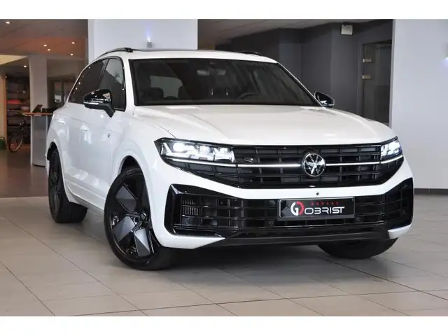 Volkswagen Touareg R -Hybride-Pano-Dynaudio-360camera-Full-Warranty V