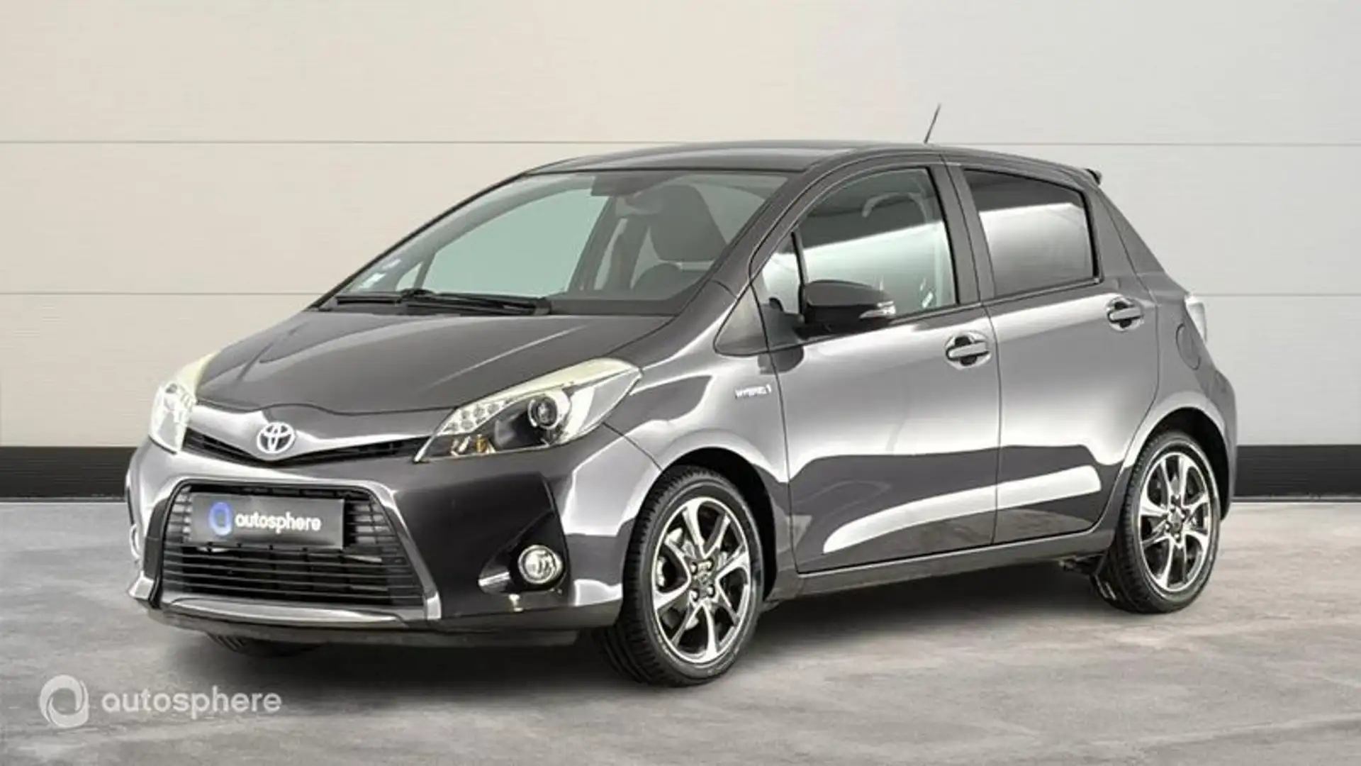 Toyota Yaris HSD 100h Graphic 5p - 1