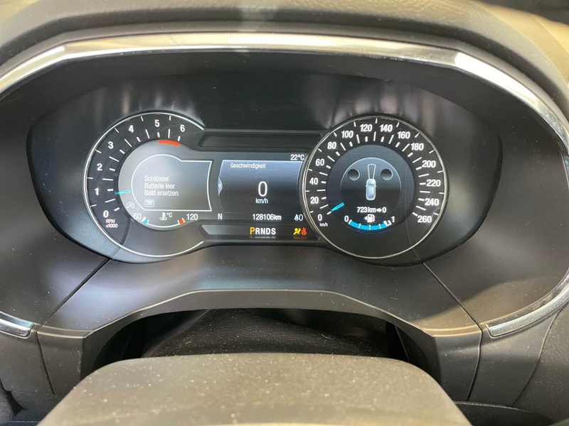 Ford S-Max 2.0 EcoBlue Titanium AHK SpoSi ACC BLIS — photo 10