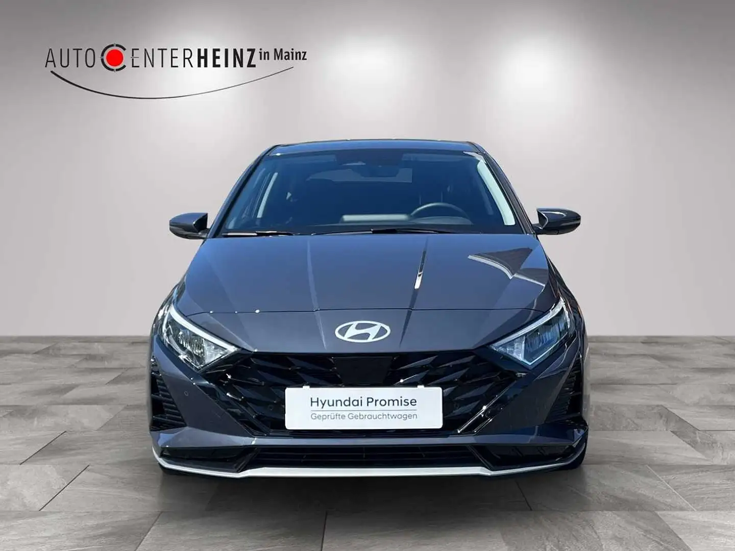 Hyundai i20 Prime Mild-Hybrid Grau - 2