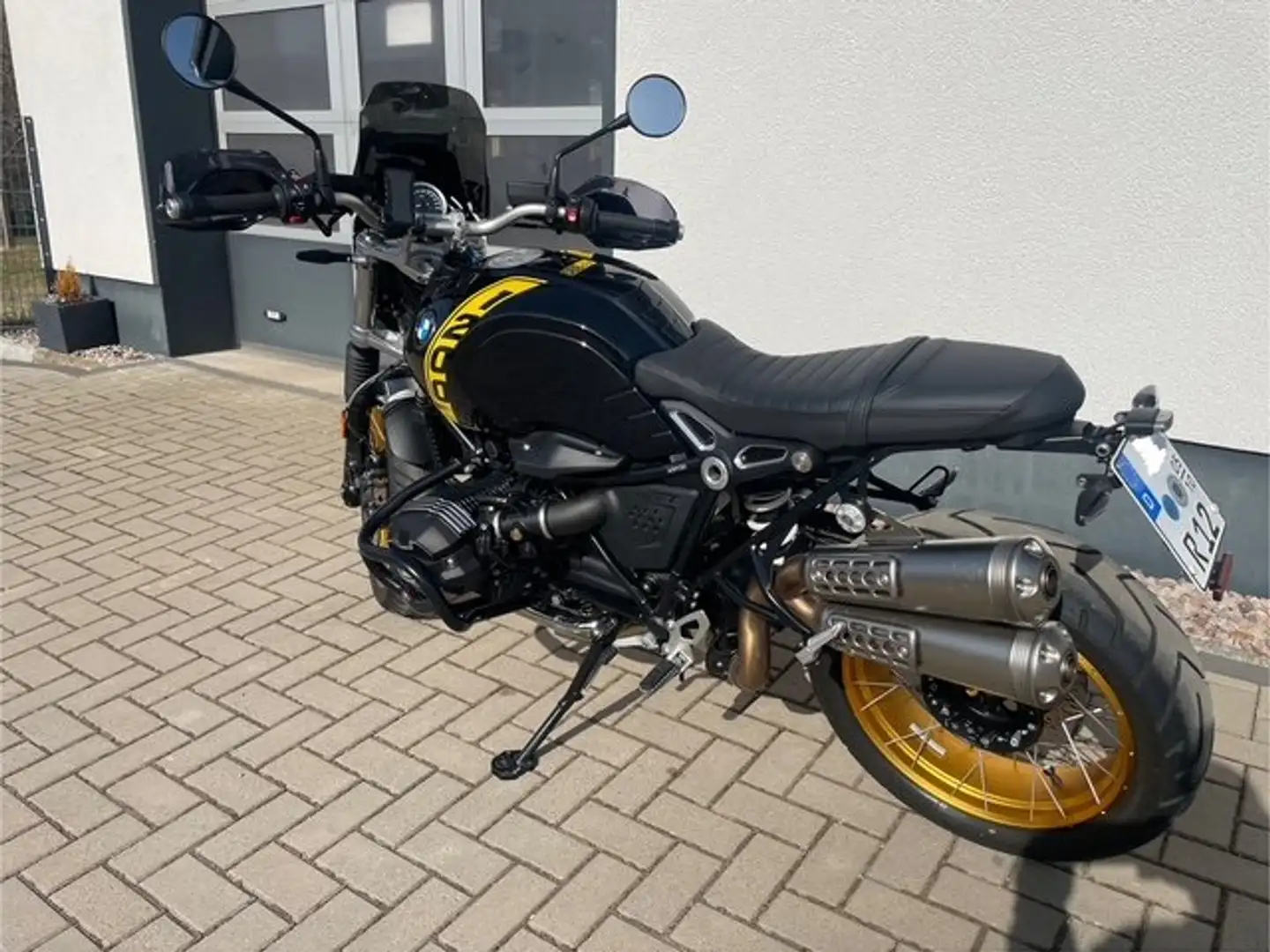 BMW R nineT Urban GS 40 Jahre Edition  Top Werksgarantie Black - 2
