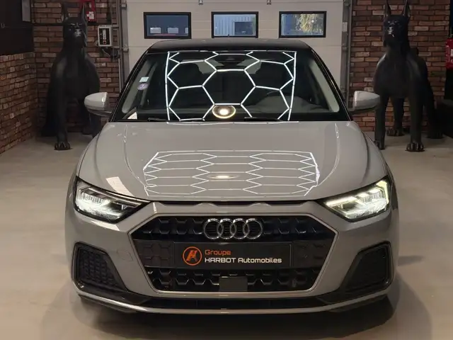 Audi A1 view 2
