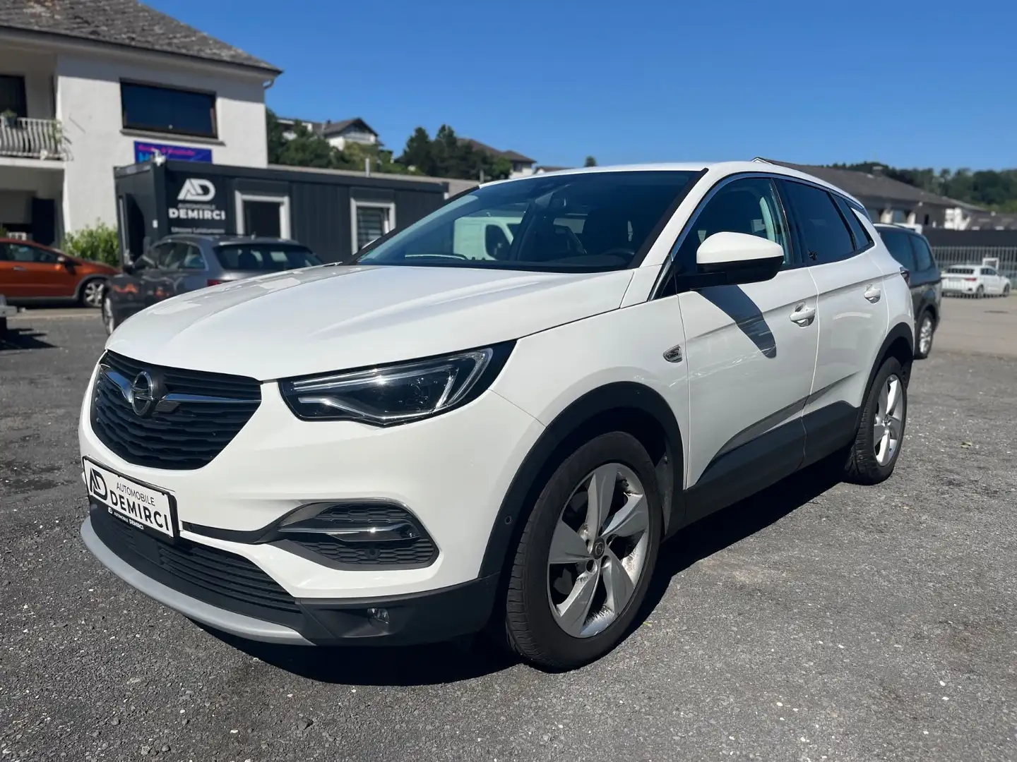Opel Grandland Innovation Wit - 1