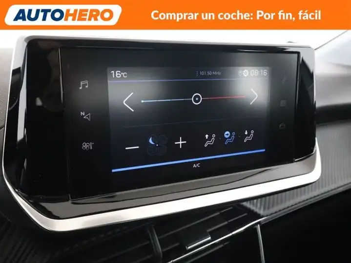 Peugeot 208 2021, foto 22