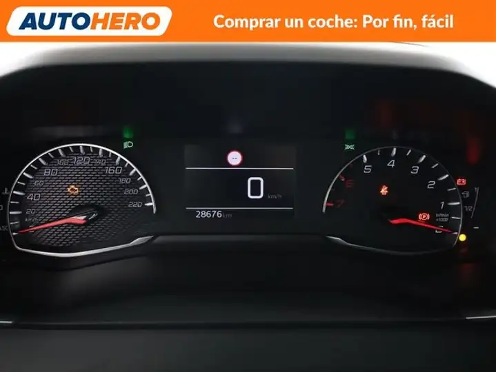 Peugeot 208 2021, foto 25