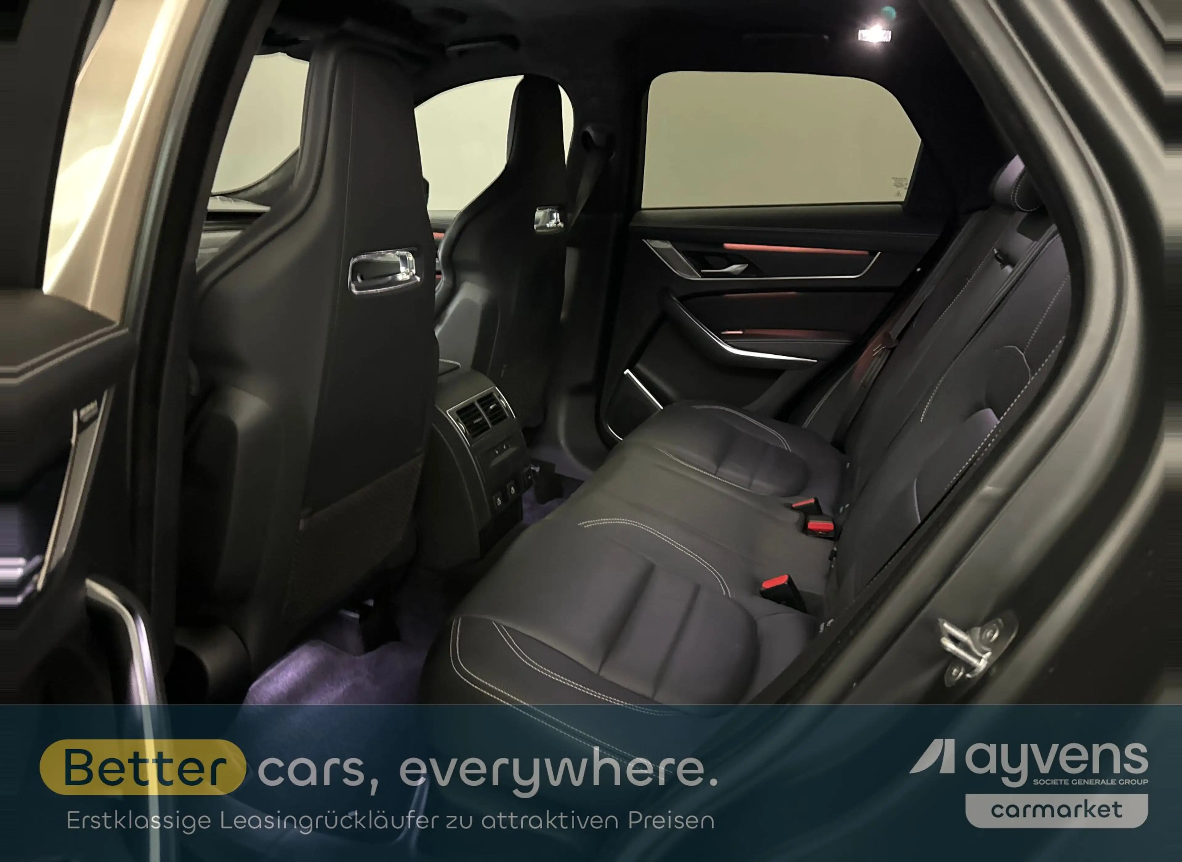 Jaguar F-Pace P400e AWD — photo 10