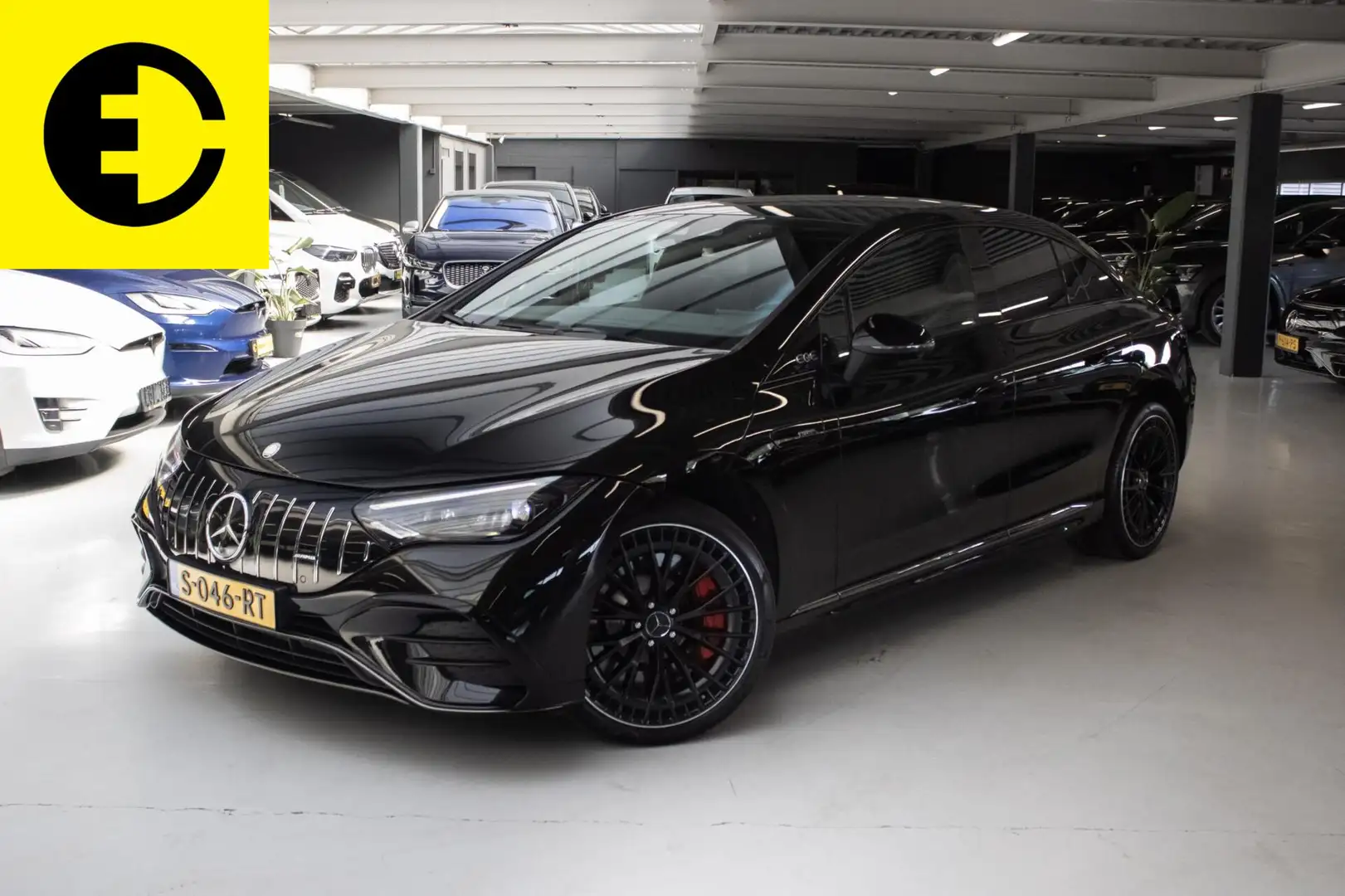 Mercedes-Benz EQE 53 AMG 4MATIC+ 90 kWh | Stoelverkoeling | 360 garden Schwarz - 1