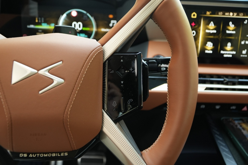 DS Automobiles No 8 ÉTOILE I 74 kWh I Pano I Massage Stoelen I Na — photo 17
