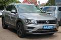 Volkswagen Tiguan Highline 4Motion *1.HD/DSG/NAVI/LED/ACC* Silber - thumbnail 1
