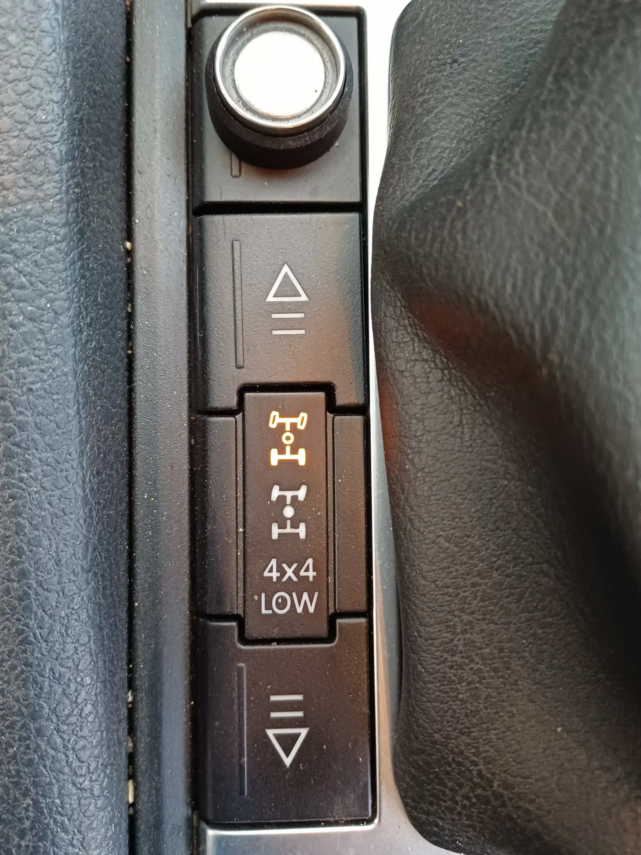 Volkswagen Amarok 3.0 TDI 4Motion DC Comfortline /Marge/V6/4x4/Dubbe — photo 29