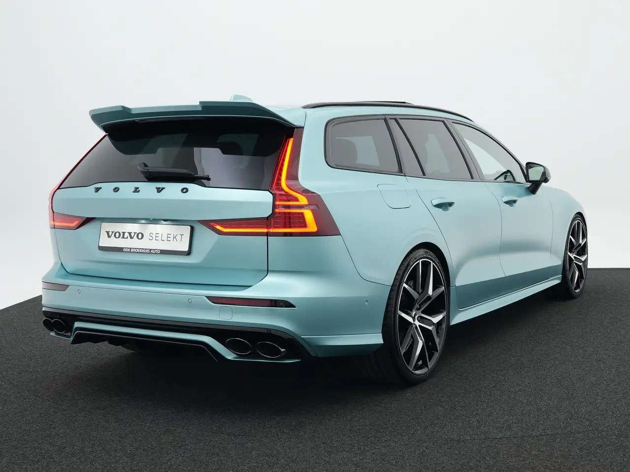 Volvo V60 2026