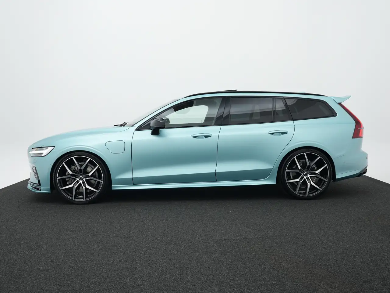 Volvo V60 2026