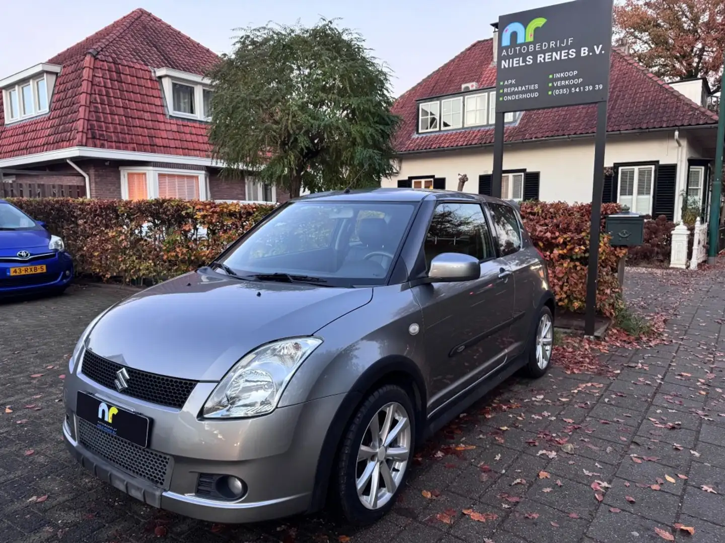 Suzuki Swift 1.3/Airco/NAP/Leer/elektr ramen Gris - 2