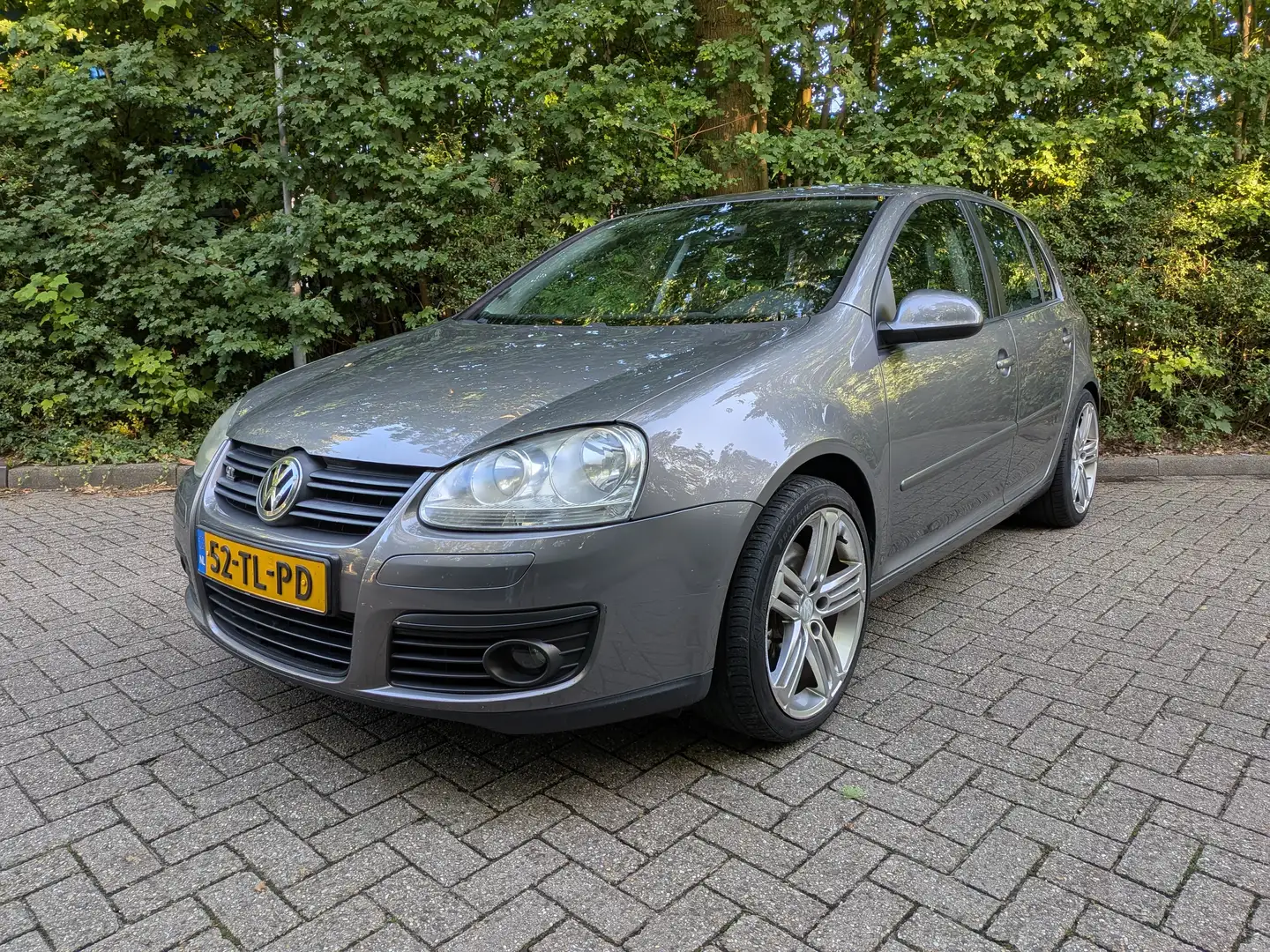 Volkswagen Golf Golf 1.4 TSI GT Bns Grijs - 2