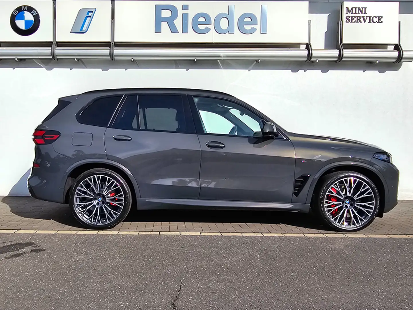 BMW X5 xDrive50e M Sportpaket Innovationsp. AHK Gri - 2