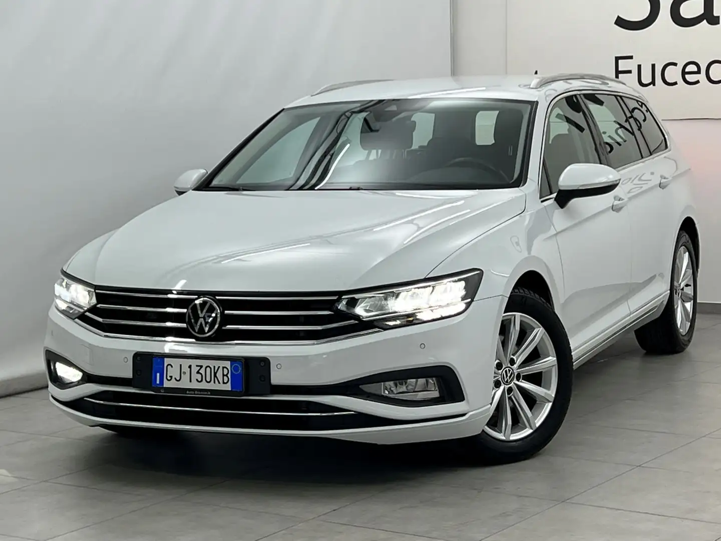 Volkswagen Passat Passat Variant 2.0 tdi Business 150cv dsg Bianco - 2