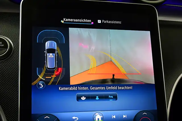 Mercedes-Benz C-Class view 11