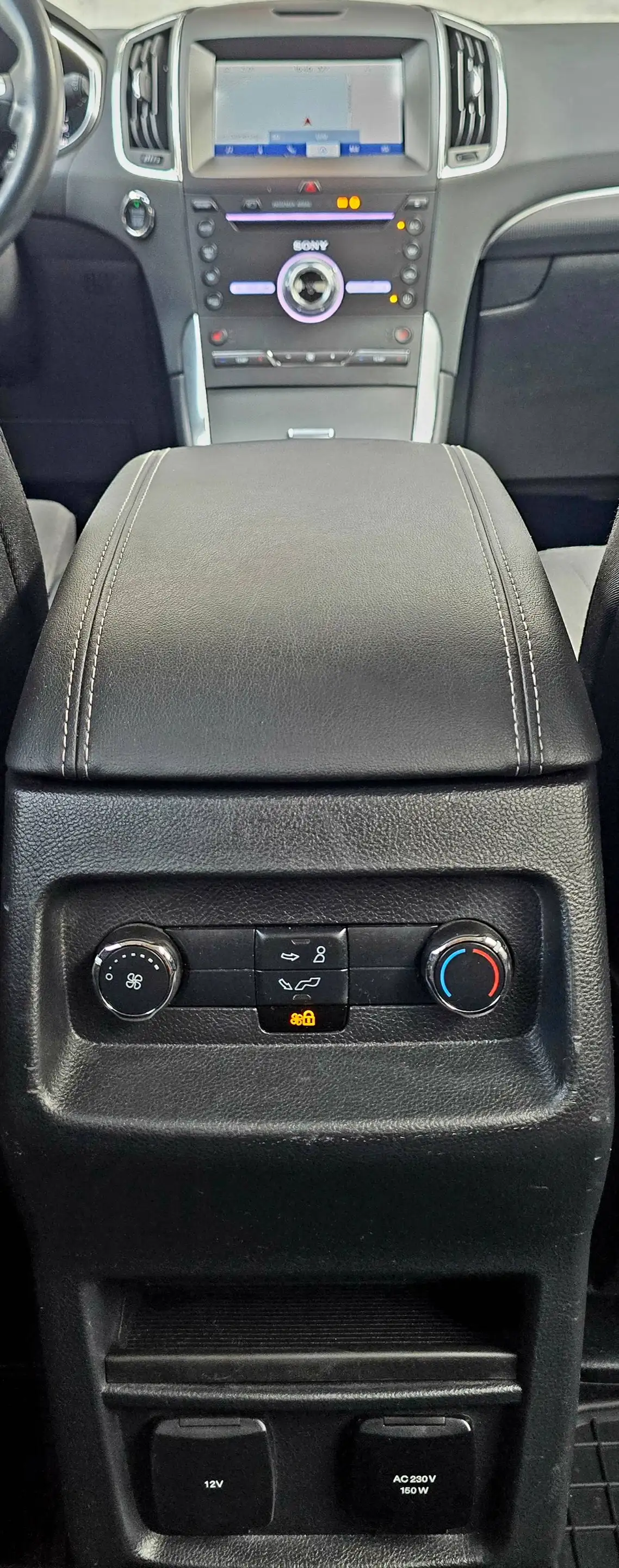 Ford Galaxy Titanium 7SIZER /KAMERA/AHK/ACC/ — photo 11