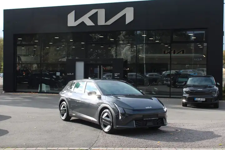 Kia EV4 150 kW Earth