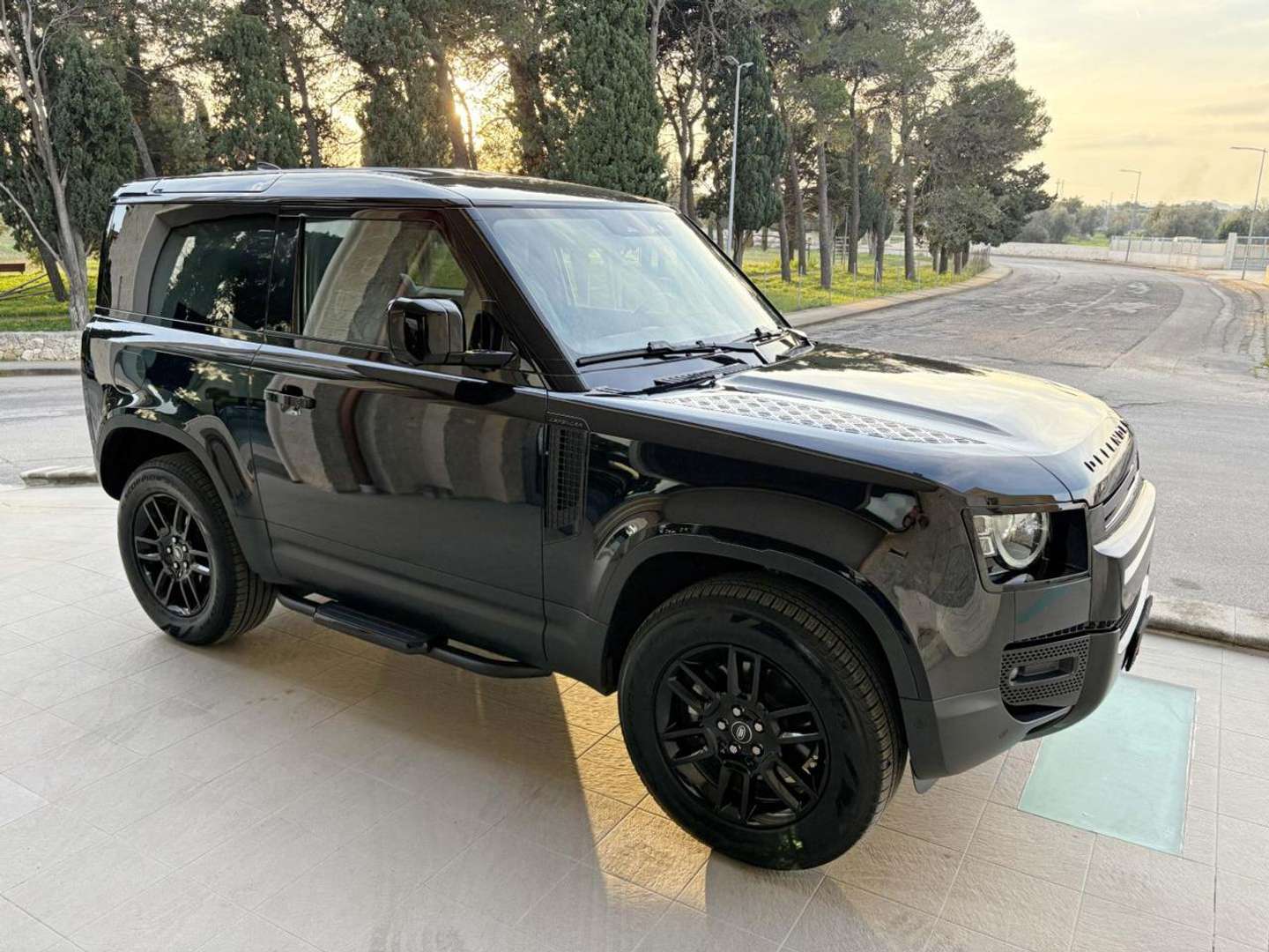 Land Rover Defender 90 TOTAL BLACK 3.0D I6 200 CV AWD Auto -  - Joinsteer - #2