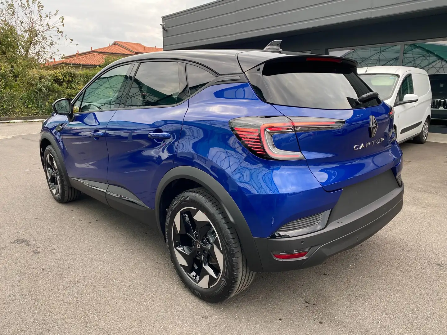 Renault Captur ECO-G 100 CV TECHNO KM 0 *OK NEOPATENTATI* Blu/Azzurro - 2