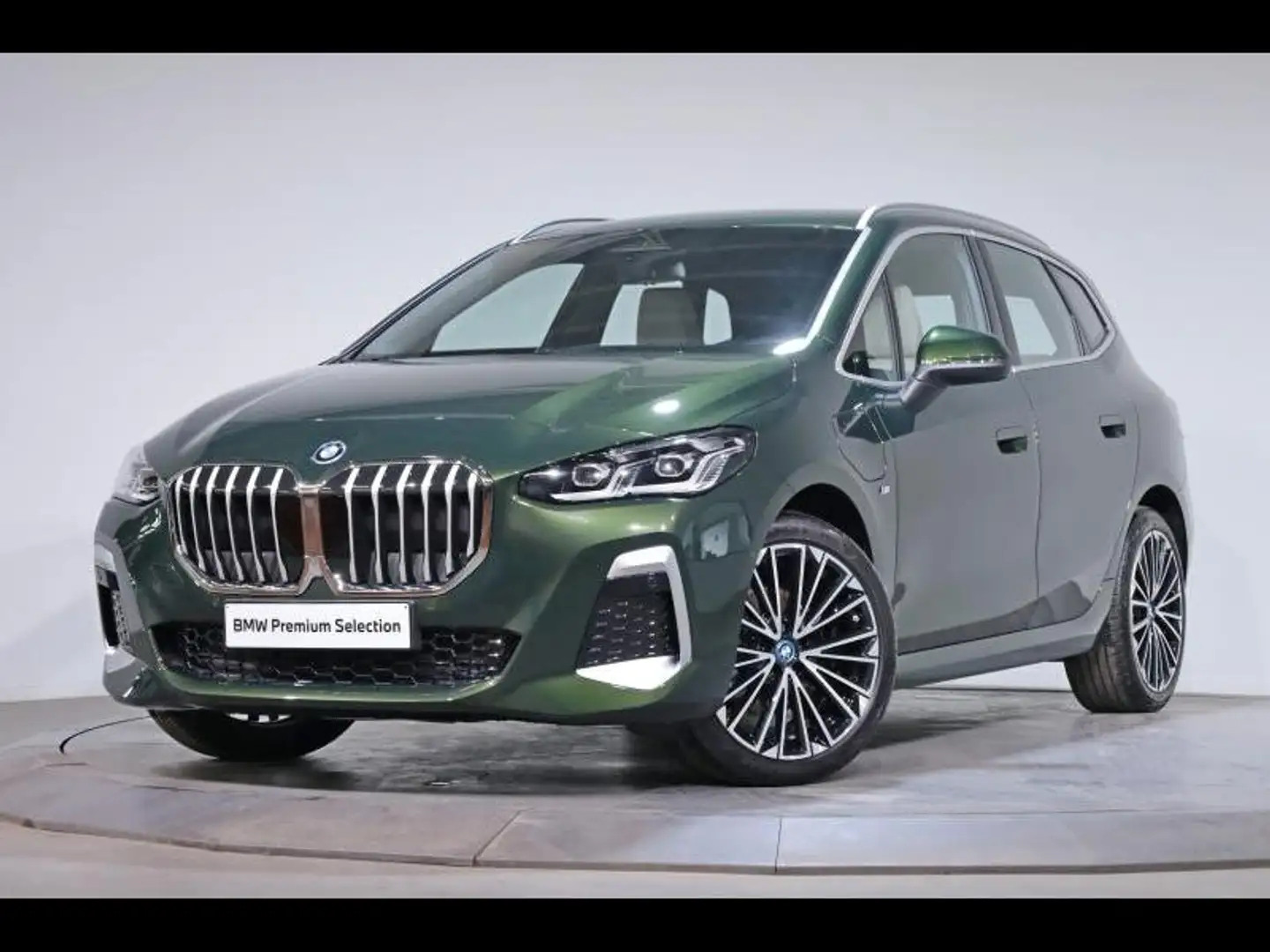 BMW 225 e xDrive Active Tourer Kit M Sport Zelená - 1