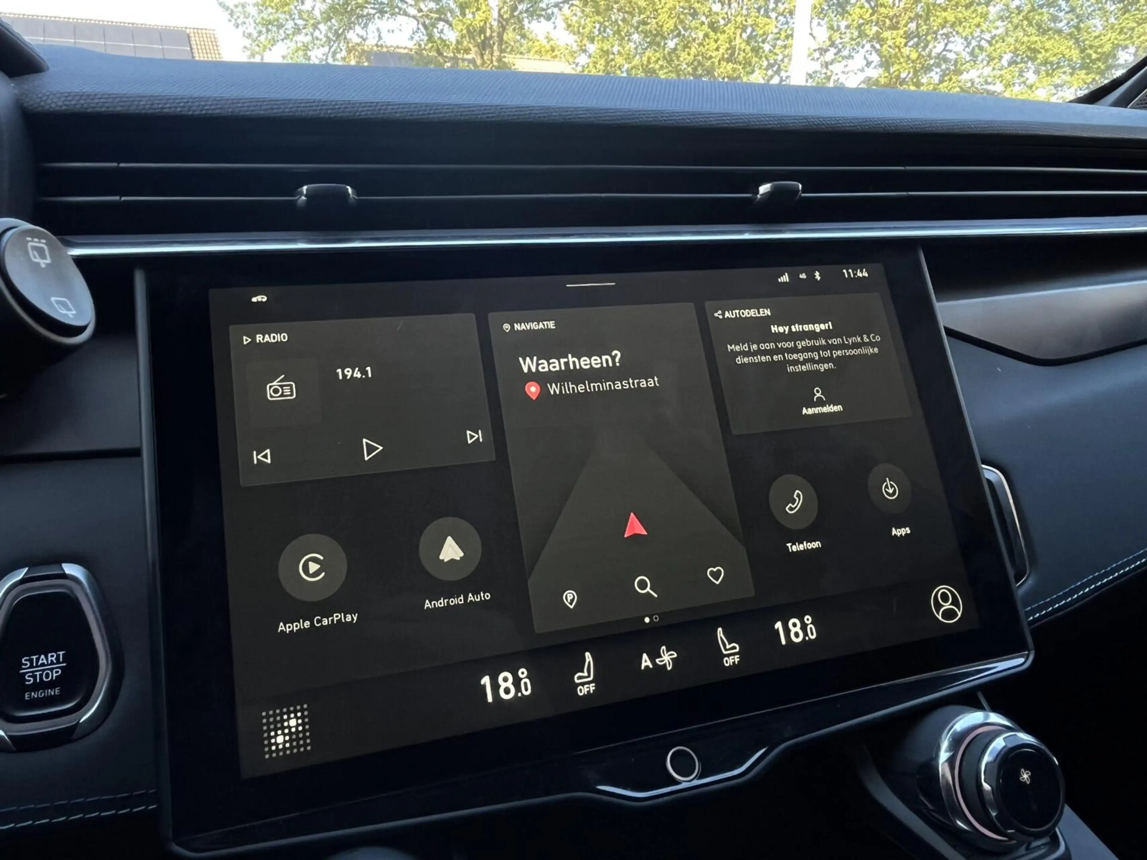 Lynk & Co 01 1.5 Pano, Camera, Carplay, Climat, LM.. — photo 10