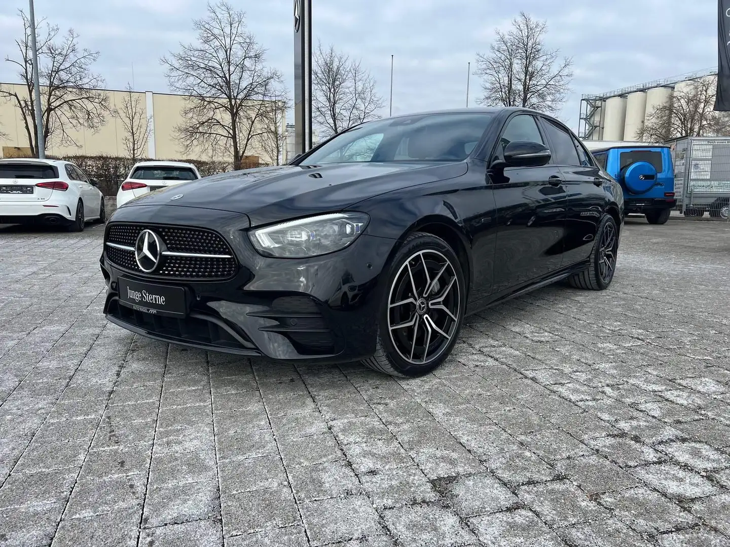 Mercedes-Benz E 300 e AMG*MBeam*Kamera*Burmester*Tot-W*Ambiete Zwart - 2