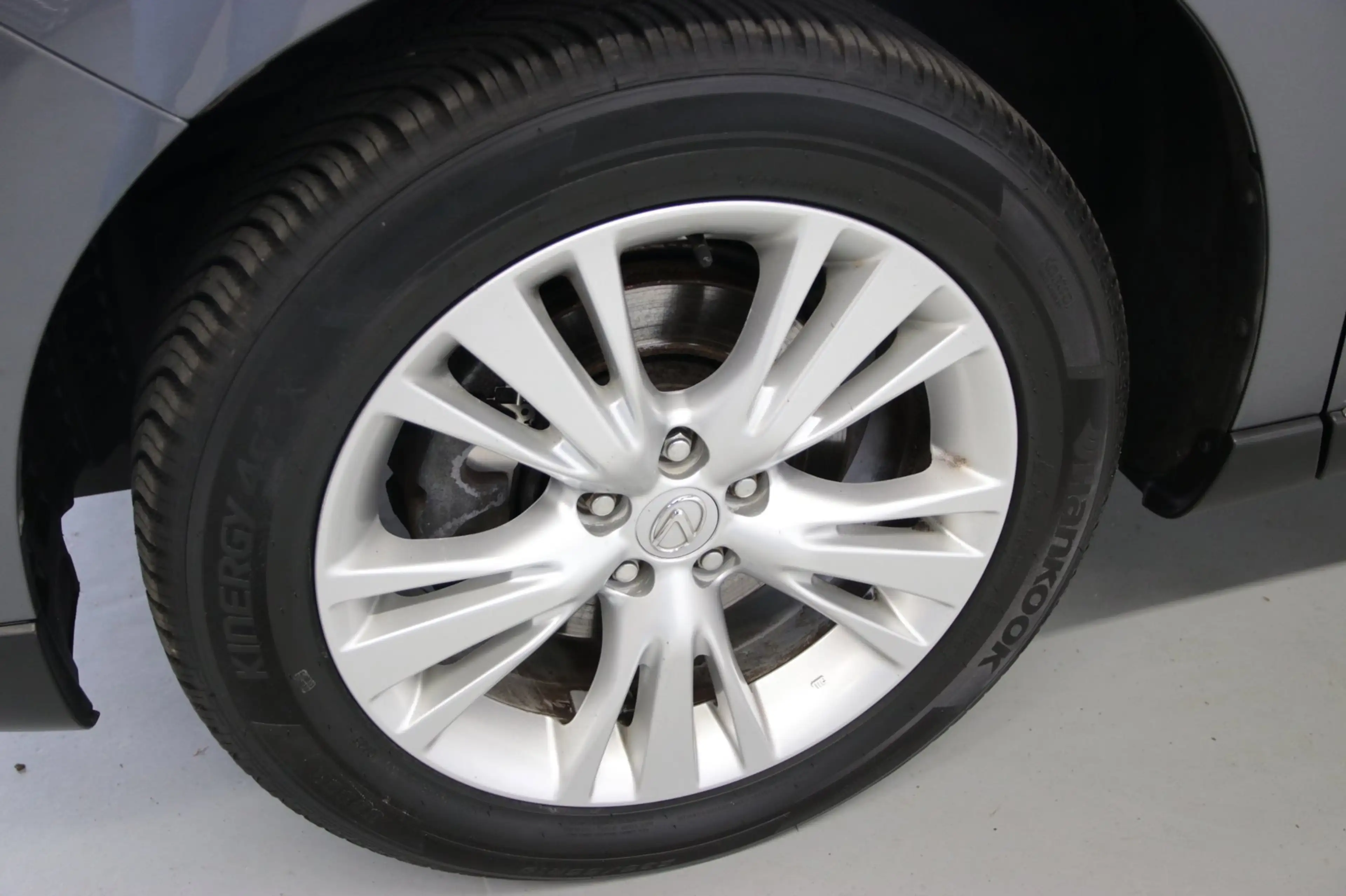 Lexus RX 450h 4WD High Edition — photo 4
