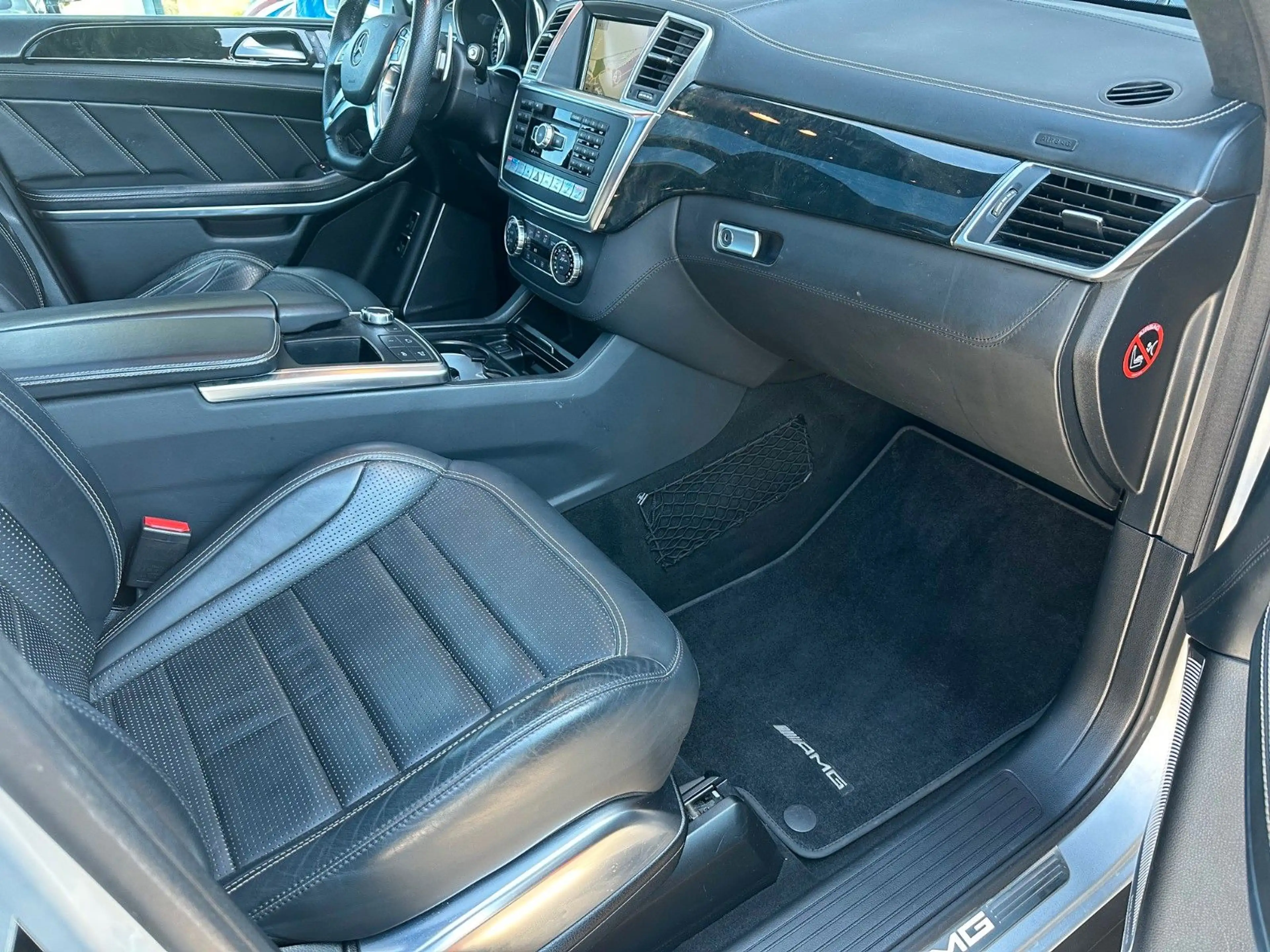 Mercedes-Benz GL 63 AMG 4Matic -Nachtsicht-Standheizung-V-Max — photo 10