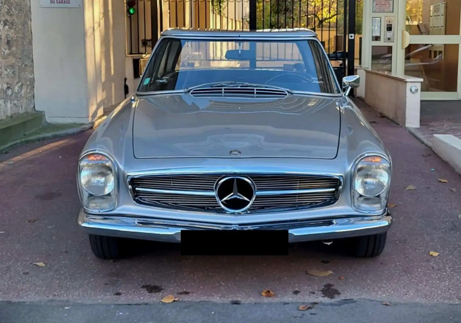 Mercedes-Benz SL 280 Gri - 2
