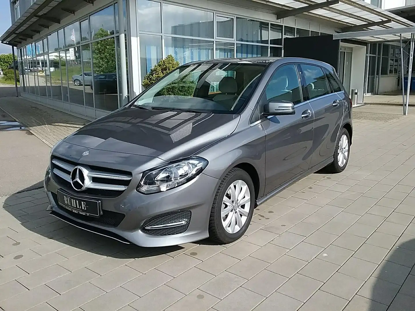 Mercedes-Benz B 180 STYLE+AUTOMATIK+KAMERA+TEMPOMAT+TOTWINKEL+SPIEGEL Серый - 1