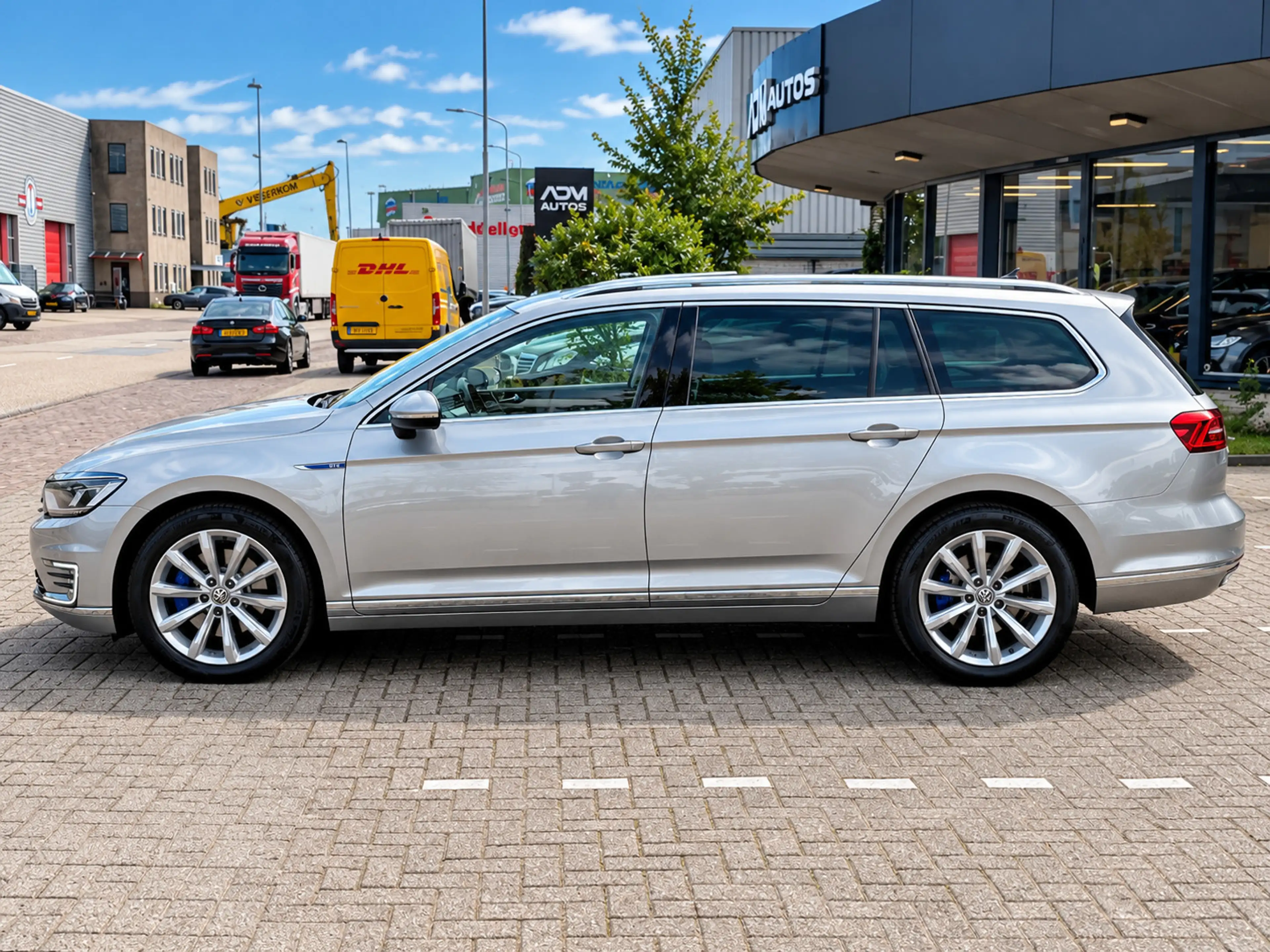 Volkswagen Passat Variant 1.4 TSI GTE Highline l PANO — photo 3