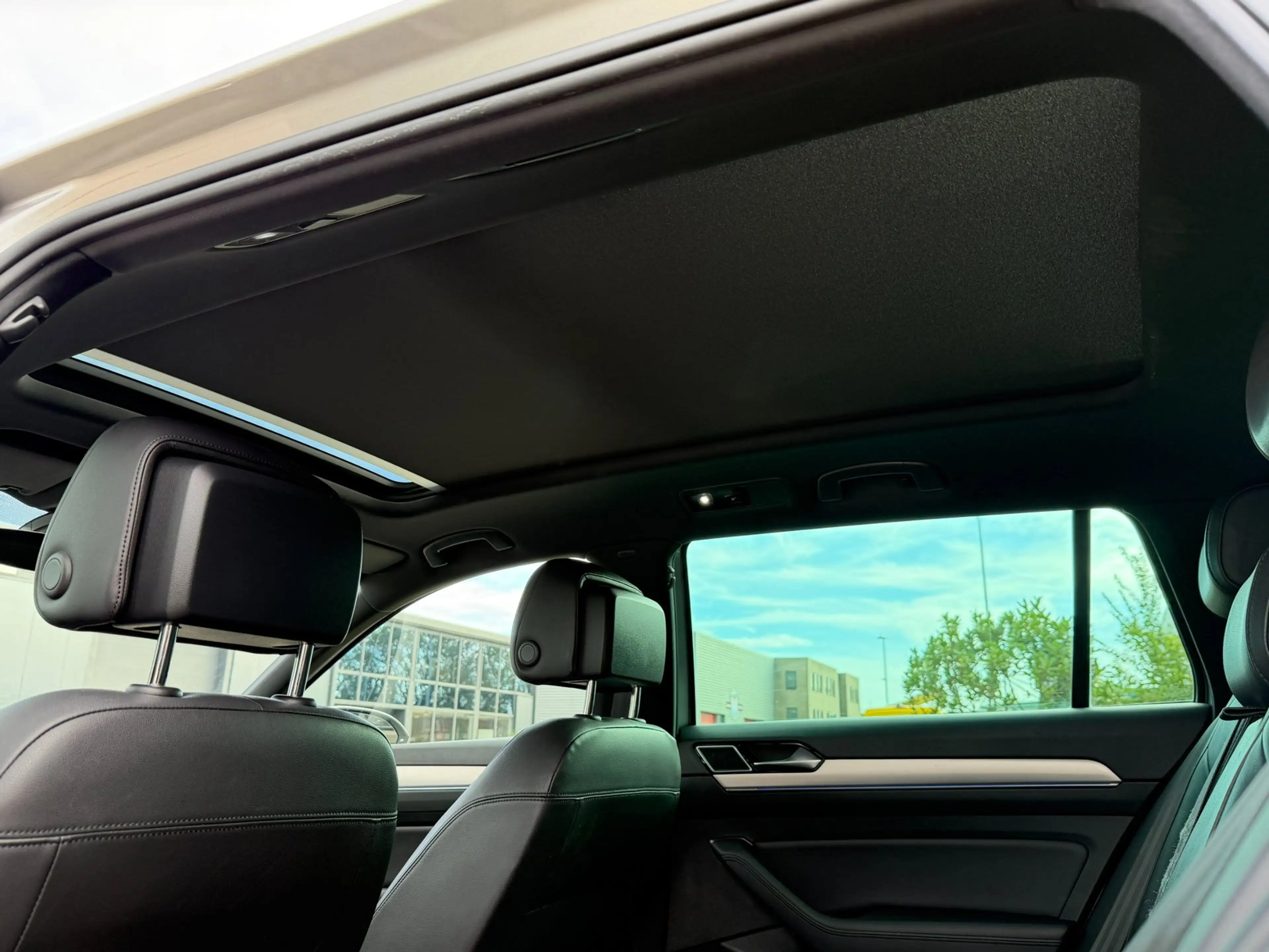 Volkswagen Passat Variant 1.4 TSI GTE Highline l PANO — photo 20