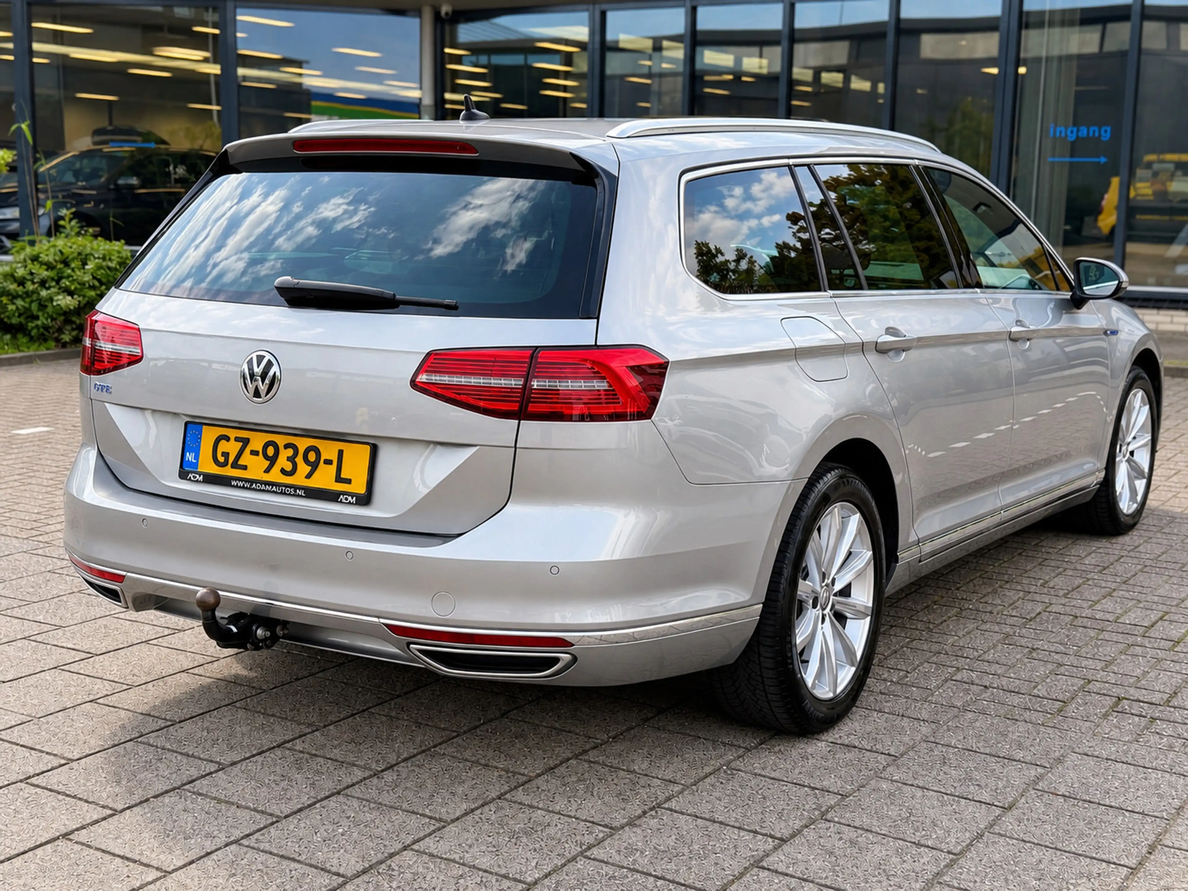 Volkswagen Passat Variant 1.4 TSI GTE Highline l PANO — photo 14