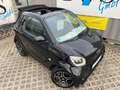 smart forTwo EQ 60KW Cabrio Excl./Navi/LED/Temp*Kamera Schwarz - thumbnail 3