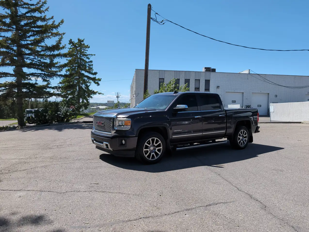 GMC Sierra 1500 снимка GMC Sierra 1500