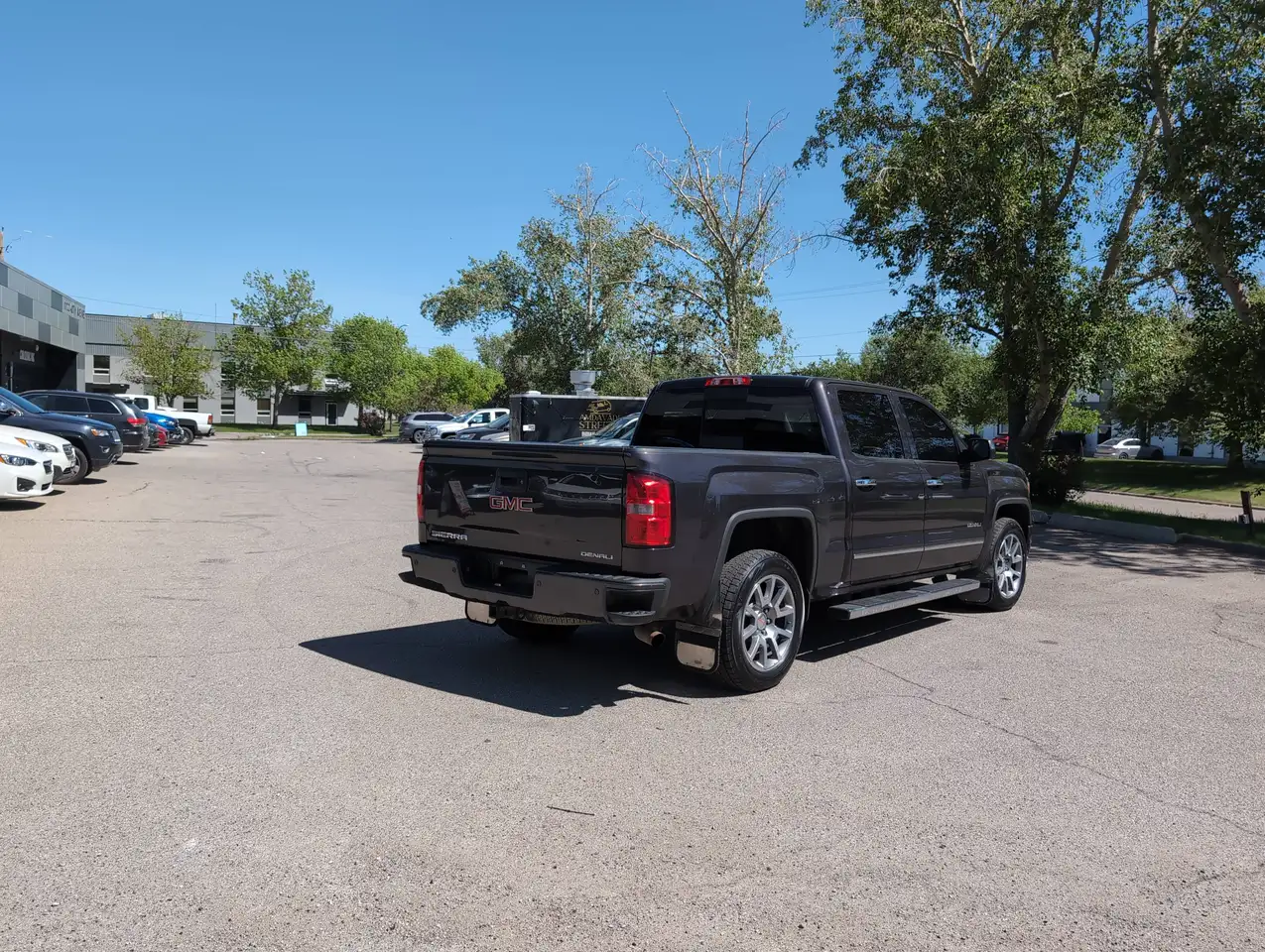 GMC Sierra 1500 снимка GMC Sierra 1500