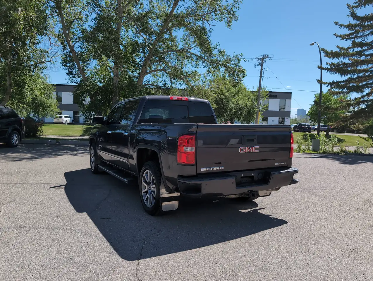 GMC Sierra 1500 снимка GMC Sierra 1500