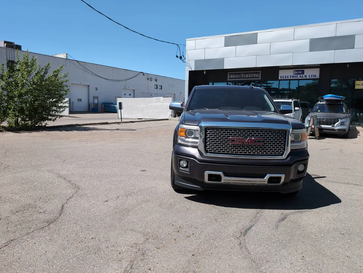 GMC Sierra 1500 снимка GMC Sierra 1500