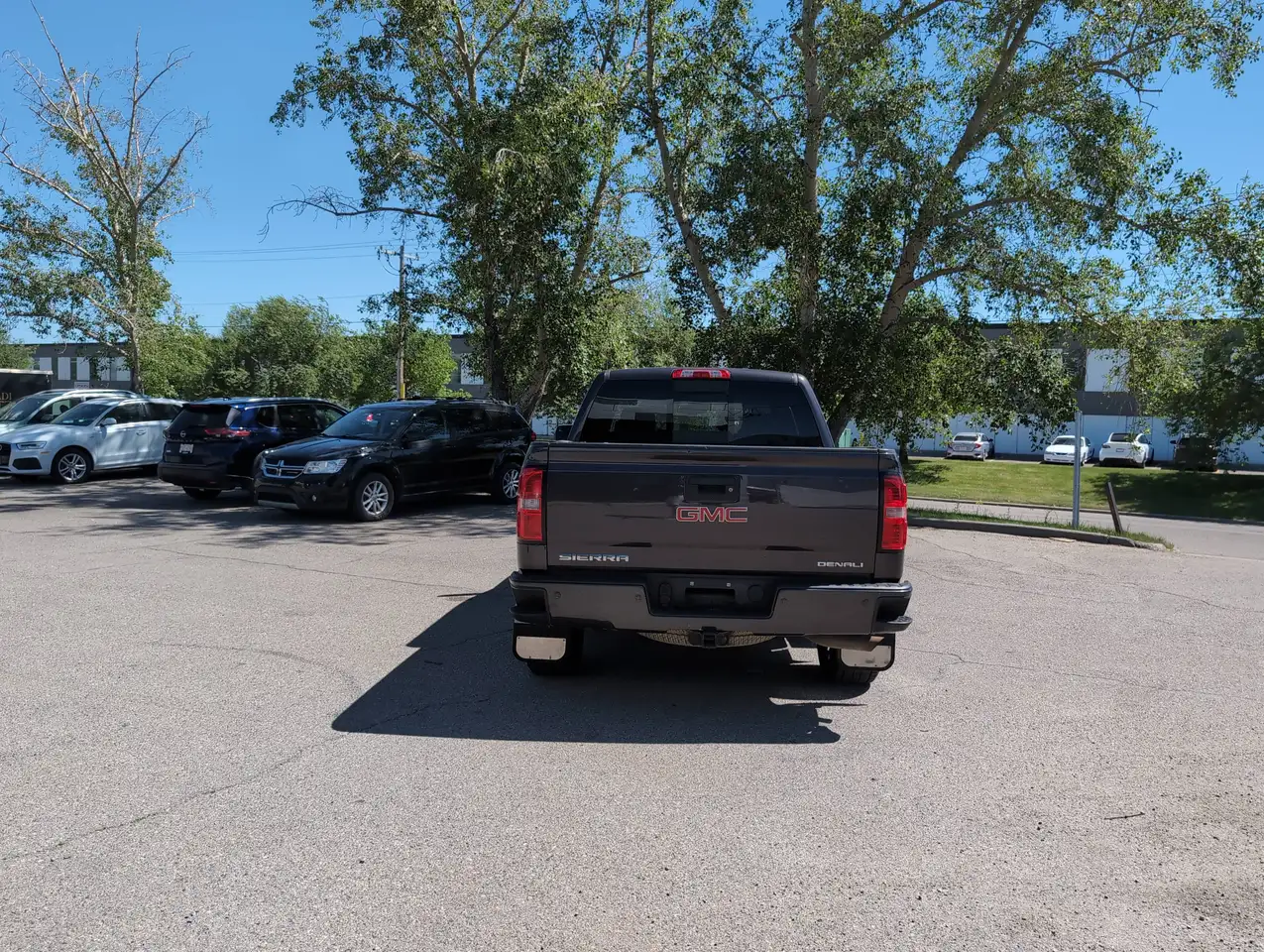 GMC Sierra 1500 снимка GMC Sierra 1500