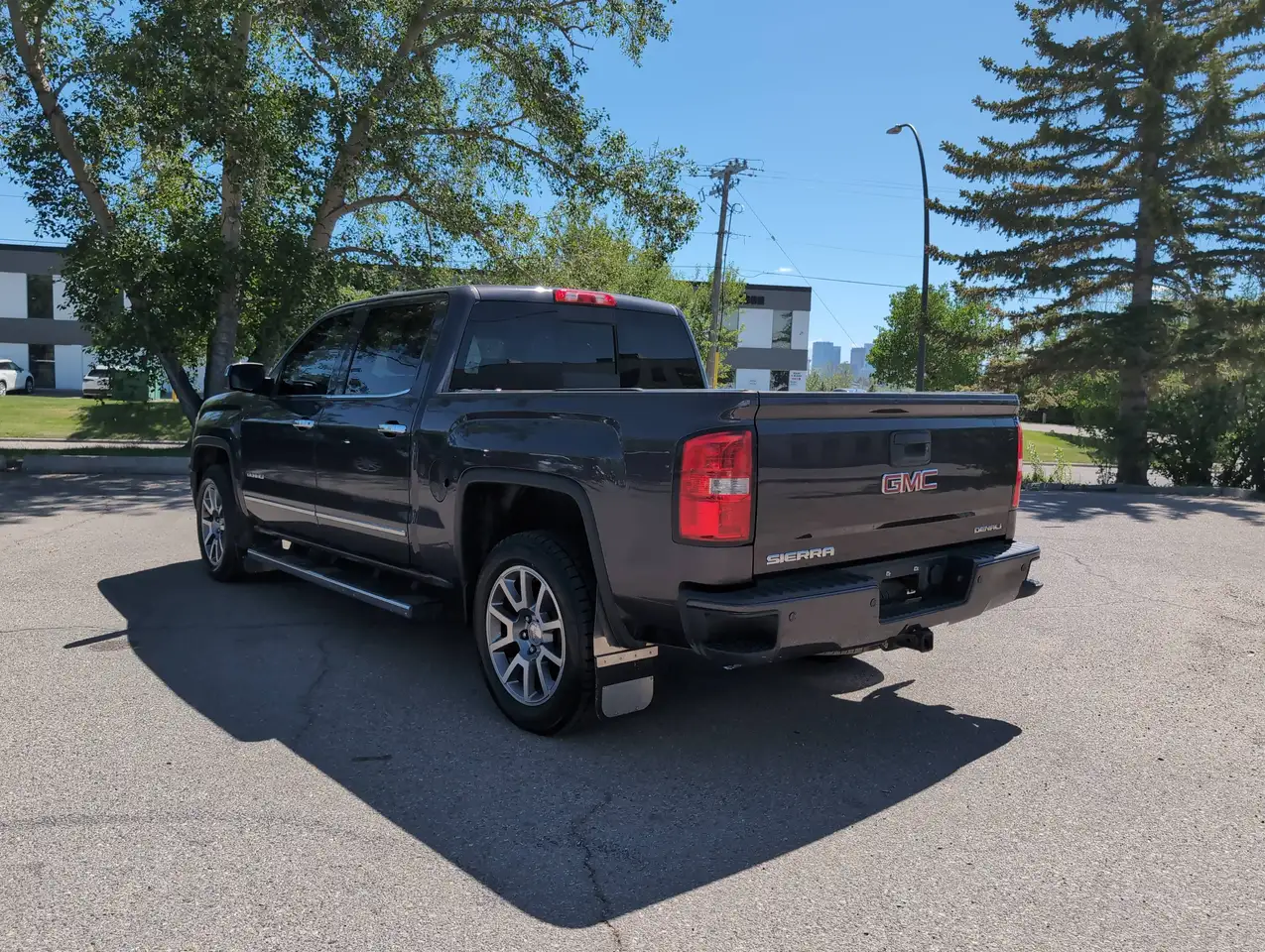 GMC Sierra 1500 снимка GMC Sierra 1500