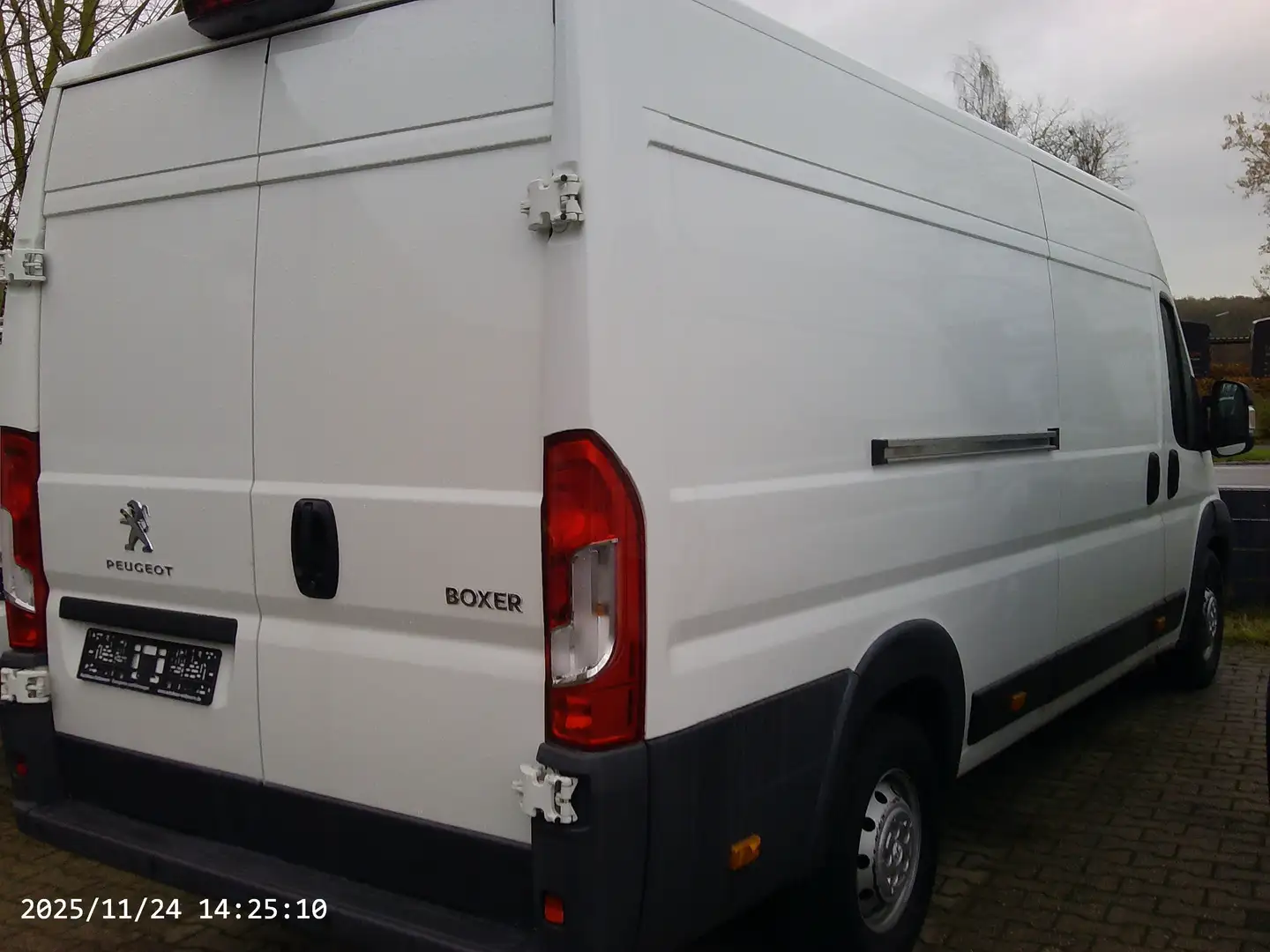 Peugeot Boxer L4H2 Komfort Plus*Klima*Tüv neu*Garantie* Weiß - 2