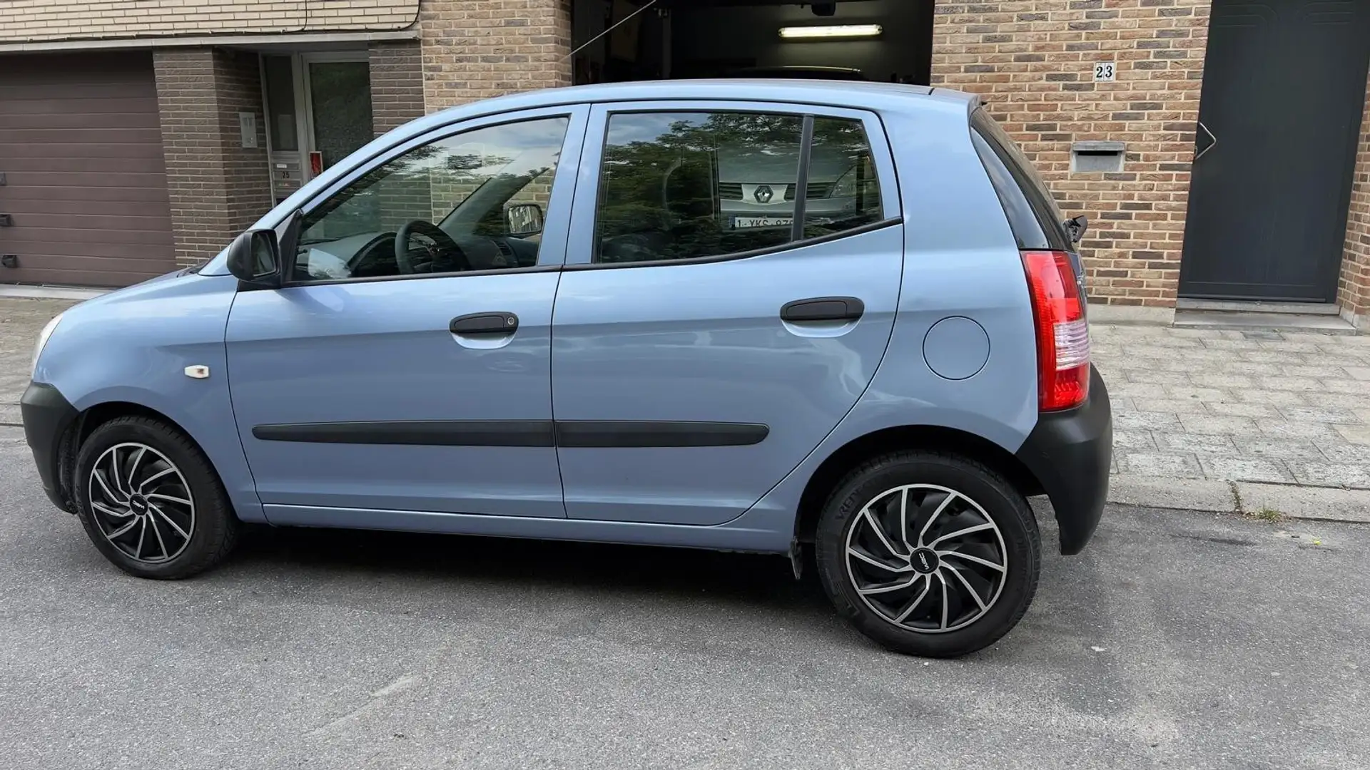 Kia Picanto 1.1 EX - 1