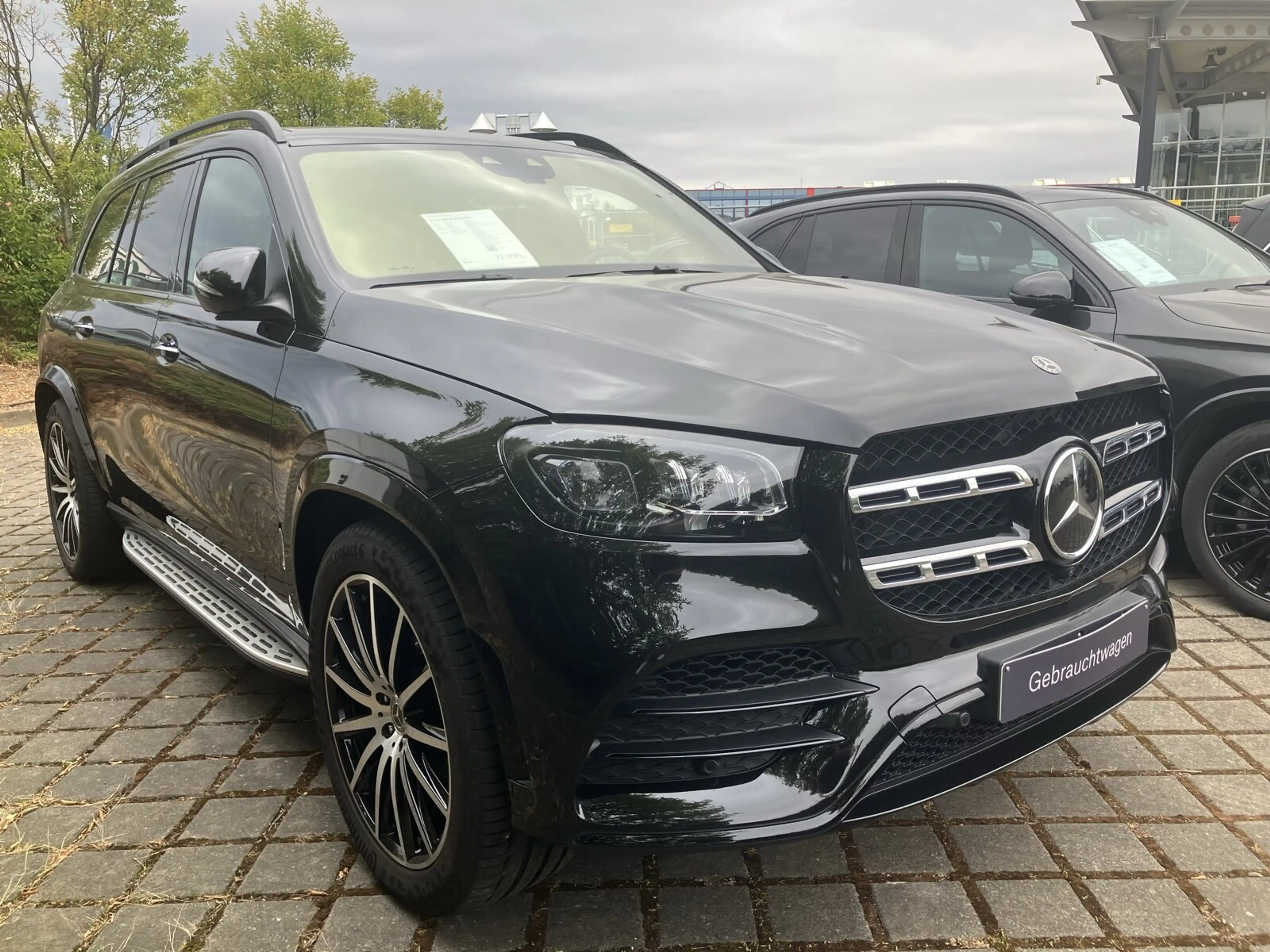 Mercedes-Benz GLS 400 GLS 400 d 4M AMG PanoDach Distro 360Ka Sound AHK — photo 10
