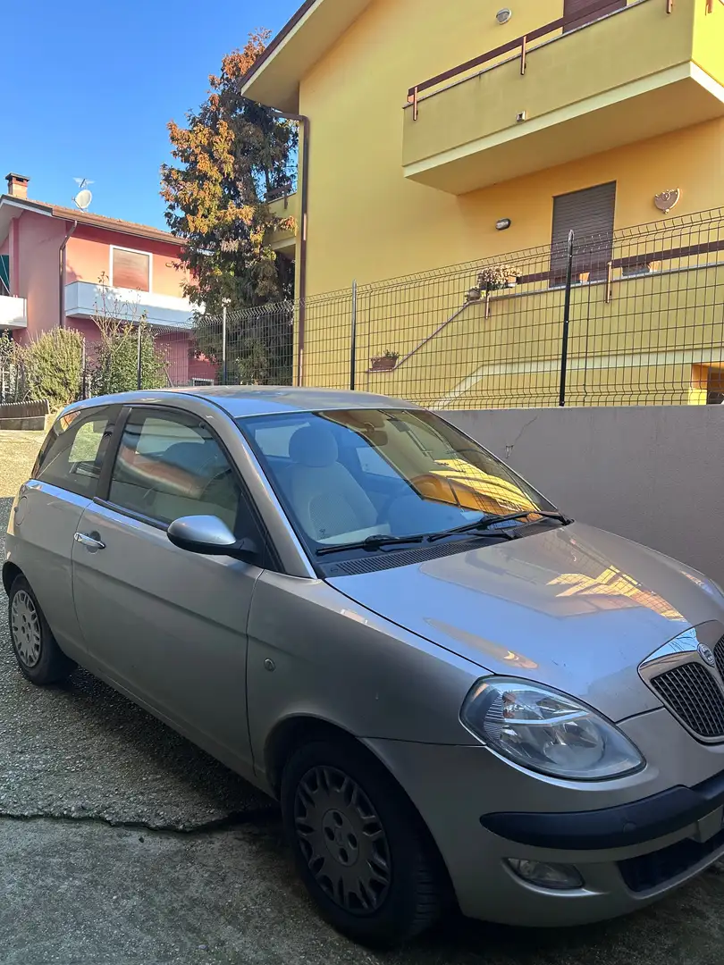 Lancia Ypsilon Ypsilon II 2003 1.2 8v Argento Argento - 1