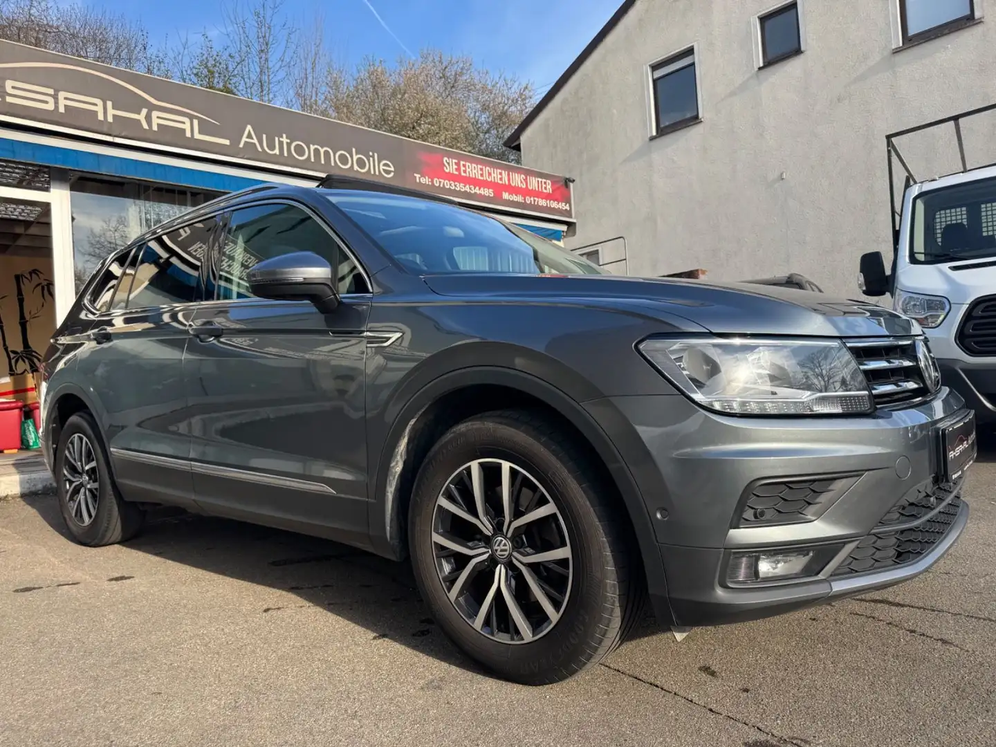 Volkswagen Tiguan Allspace Comfortline*PANORAMA*LEDER*AHK* Gris - 2