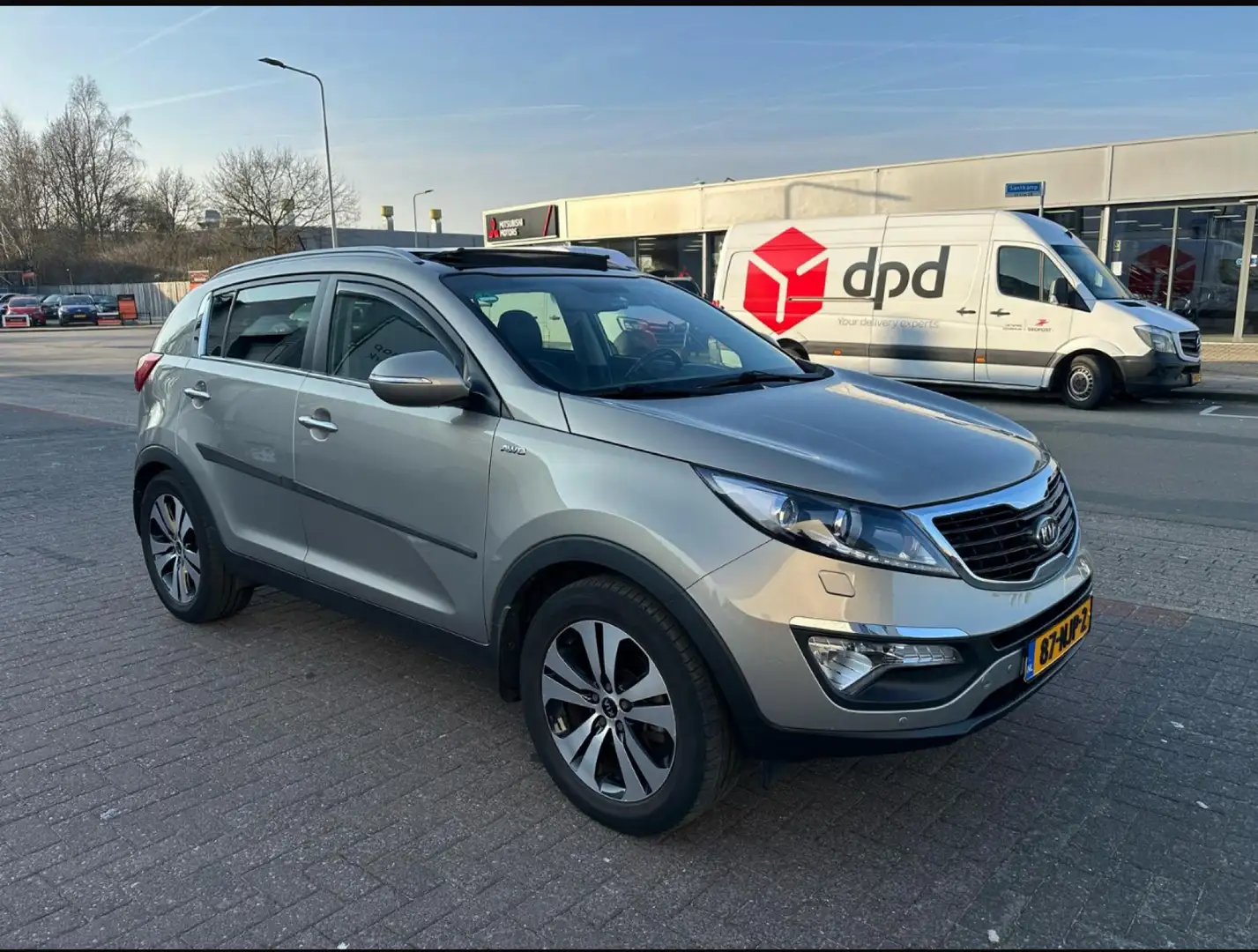Kia Sportage 2.0 Comfort Pack AWD Grijs - 2