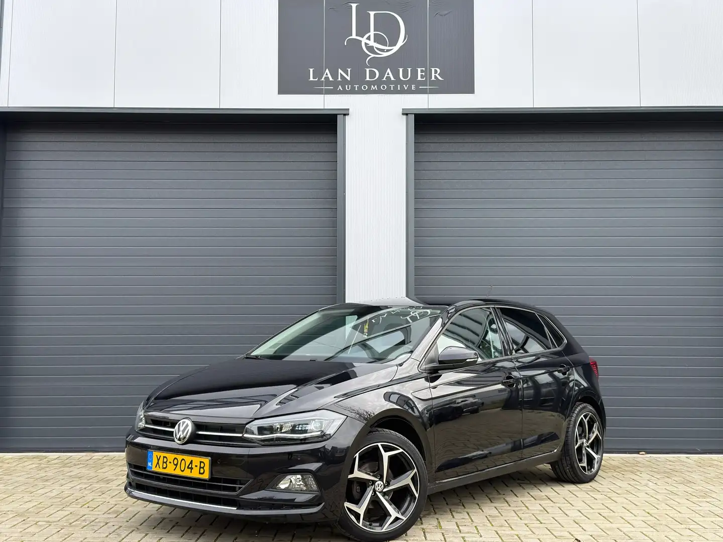 Volkswagen Polo 1.0 TSI Highline / Carplay / Keyless / ACTIE Zwart - 1